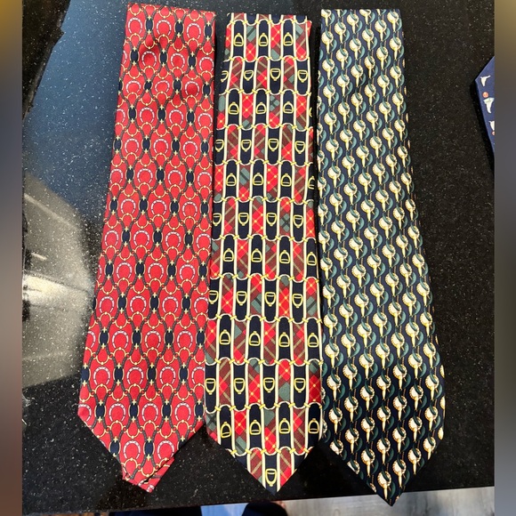 3 Gucci ties - Picture 3 of 3